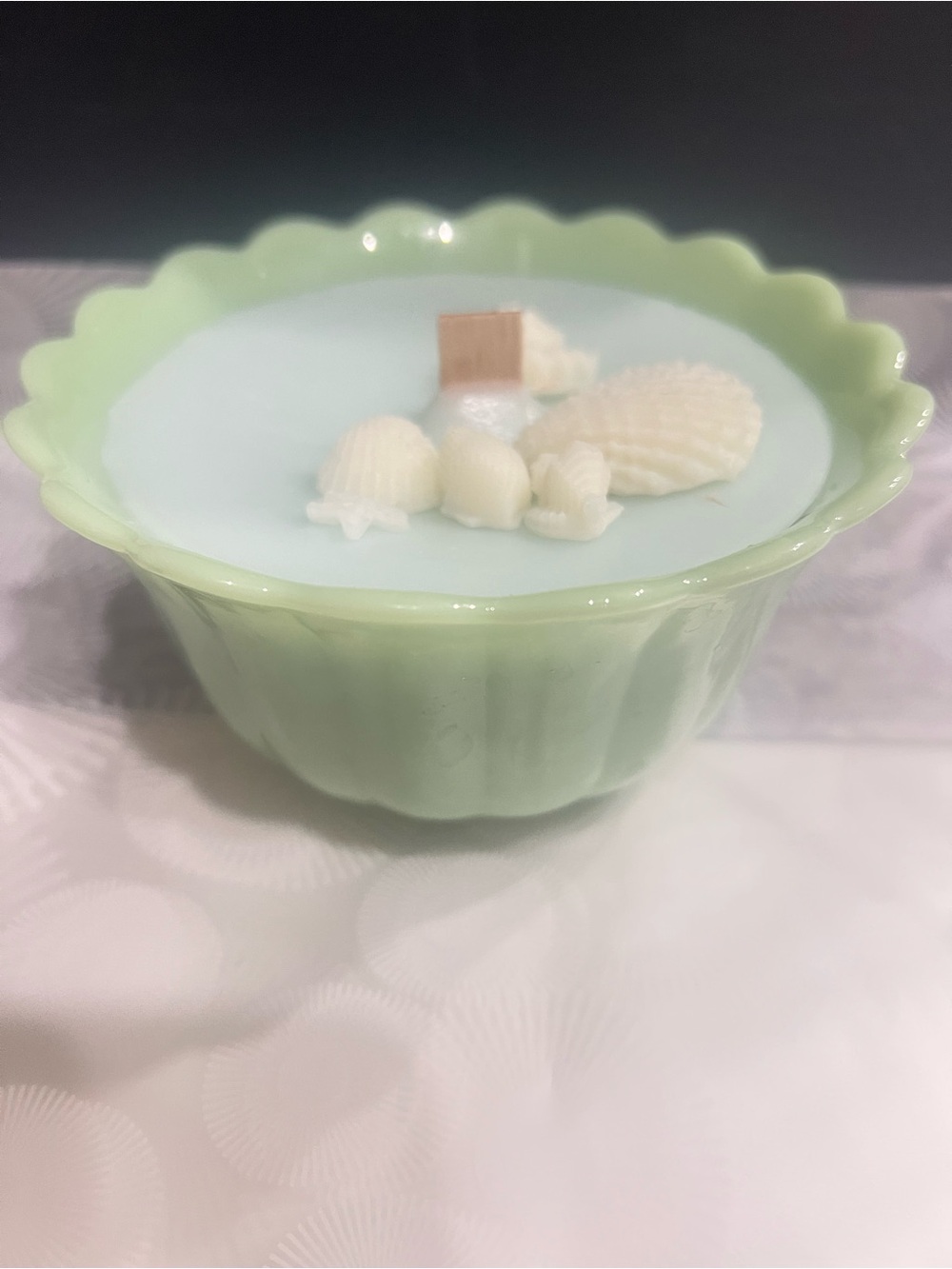 Sea Shell Candle in Pale Mint Glass Bowl